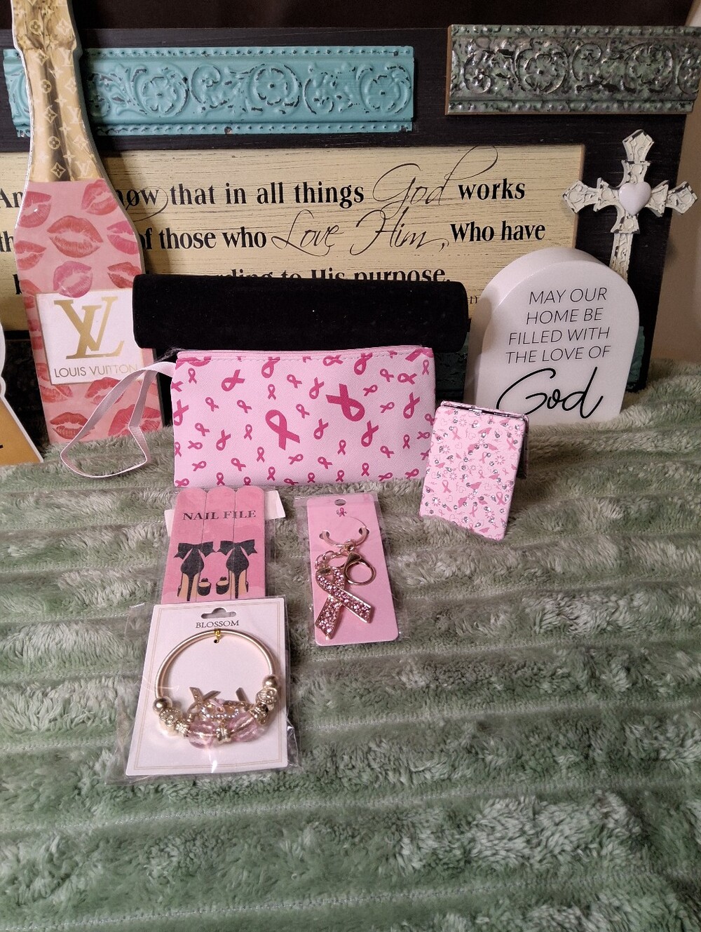 🎀2/$20🎀BREAST CANCER AWARENESS PINK GLAM BUNDLE -  CLASSIC PINK (A)
